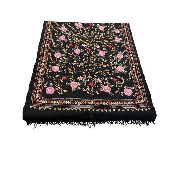 Felt Wool Scarf Handmade Black w/ Pink Roses Fringe Boho Wearable Art Excellent! - Picture 2 of 6